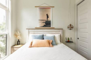 The Dogwood House - Cute Cozy and close to everything
